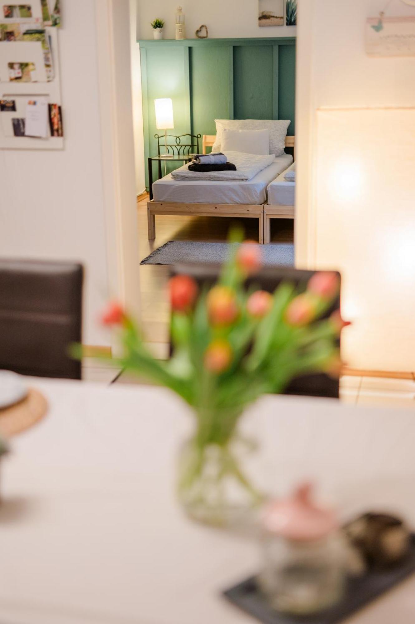 Buchlindenweg - Zimmer & Ferienwohnung Breitscheid  외부 사진